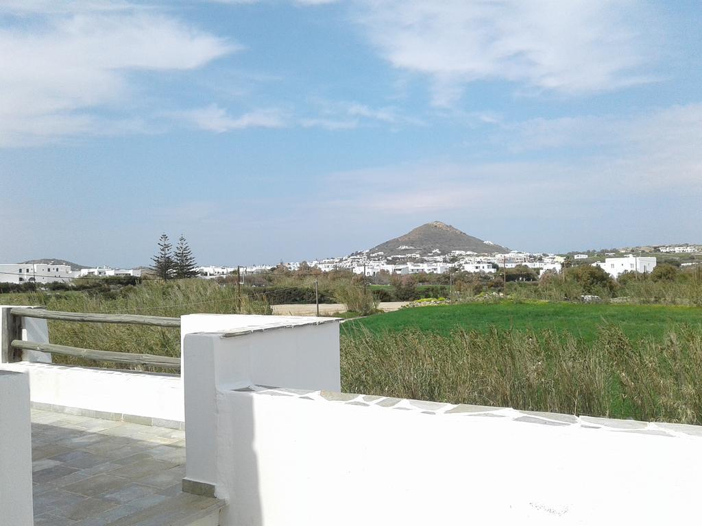 Elpidas Studios Agia Anna  Luaran gambar